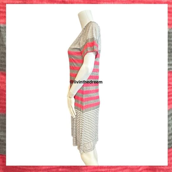 NWT David Cline V-Neck Short Sleeve T-Shirt Dress SZ Small Grey Red Stripe $119 - Picture 4 of 16